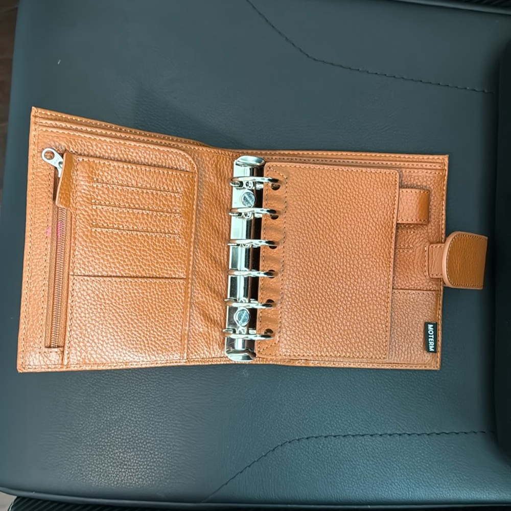 Leather Ring Binder Organizer in Tan
